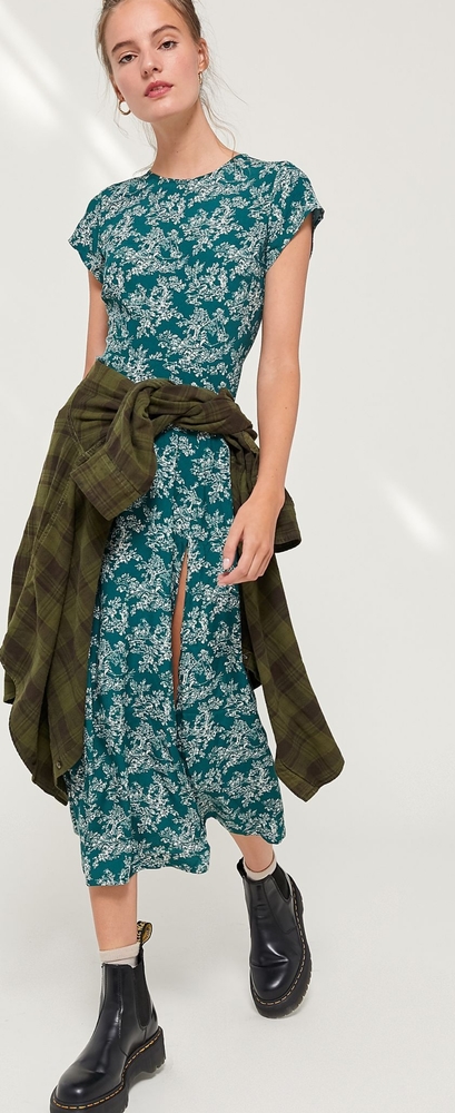 Urban Outfitters Lindsey Cap Sleeve Midi dress size Small